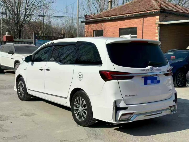 东营22年别克GL88