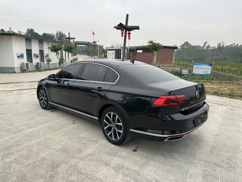 深圳22年大众迈腾8