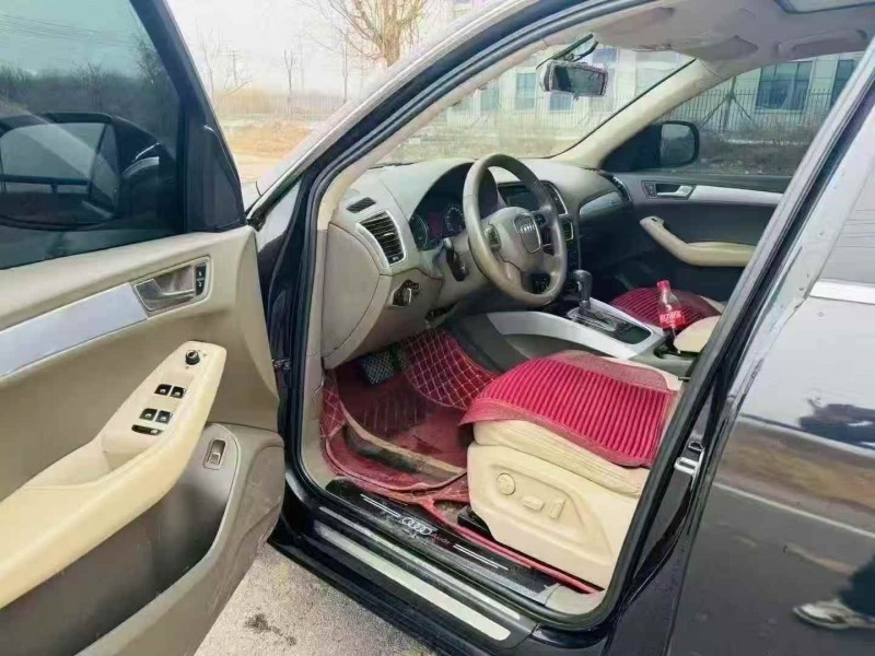 济宁13年奥迪Q54