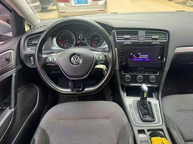 玉林18年大众高尔夫6