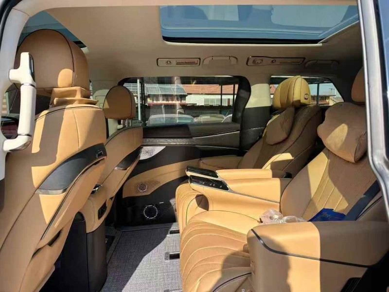 淄博25年腾势D95