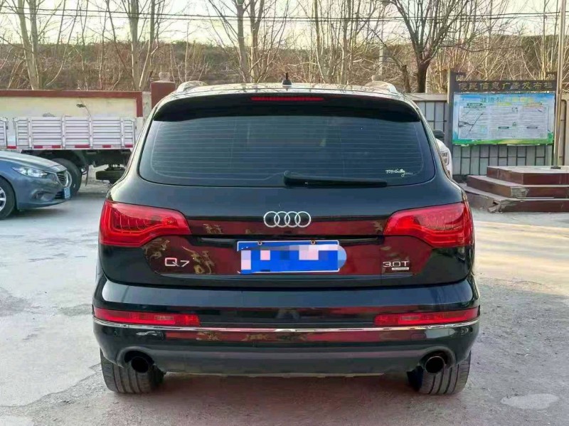 枣庄12年奥迪Q79