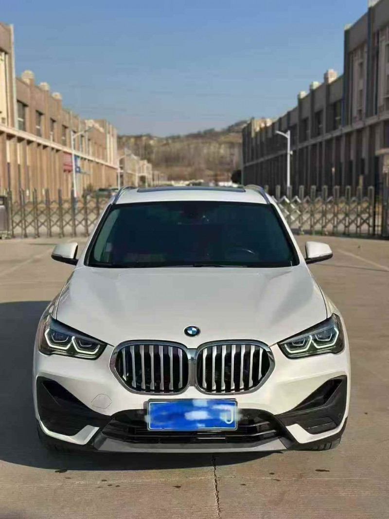 东营23年宝马X11