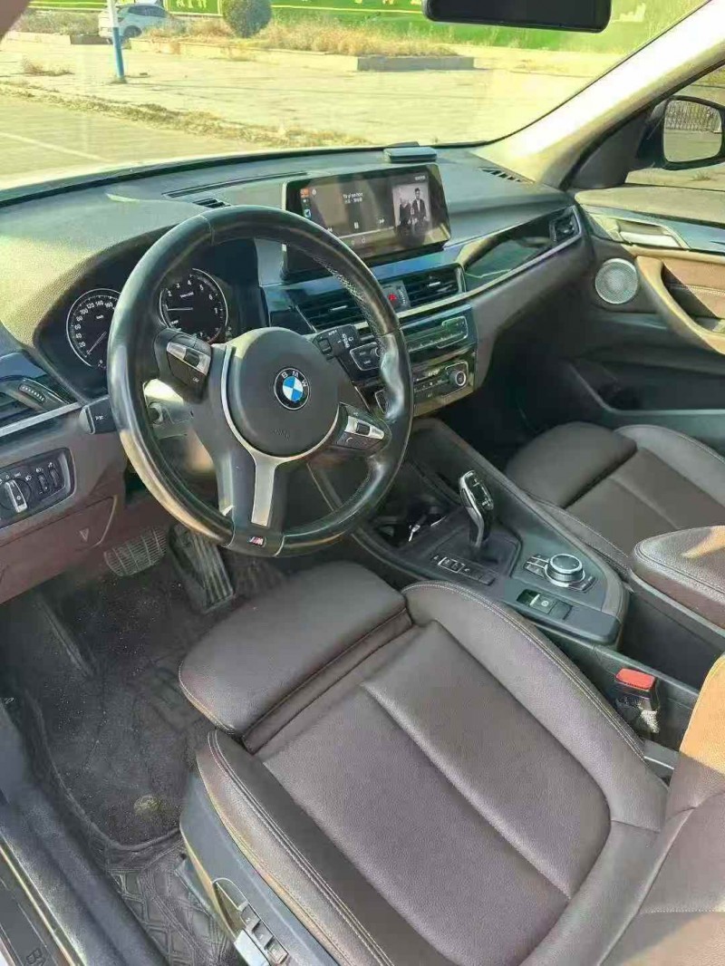 东营23年宝马X16