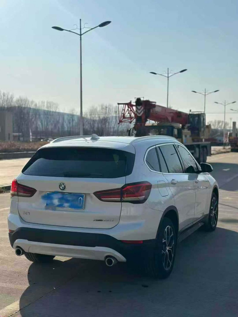 东营23年宝马X17