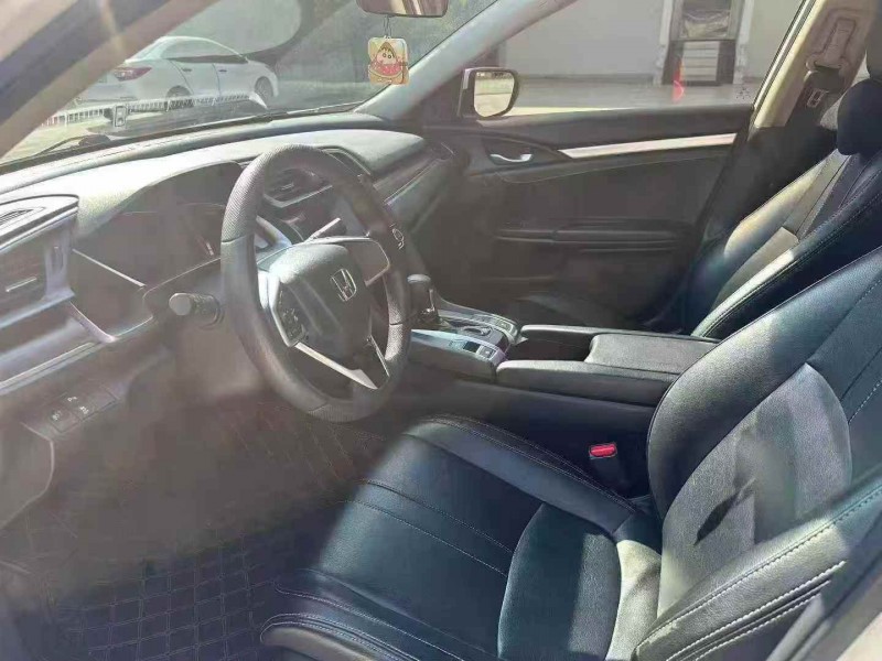 汕头20年本田思域5