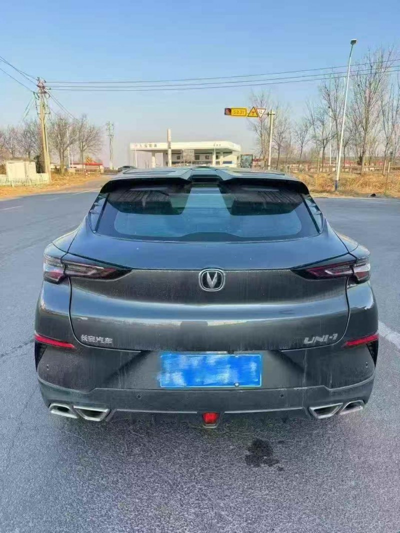 济宁21年长安汽车UNI9