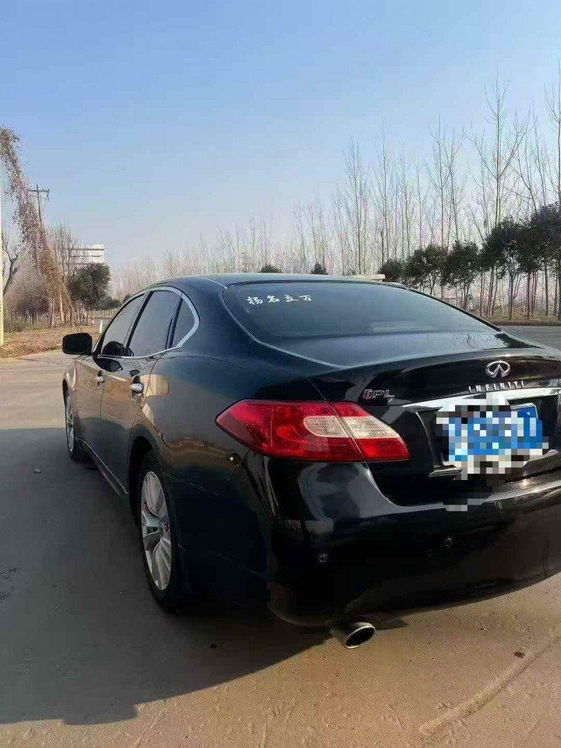 菏泽12年英菲尼迪M378