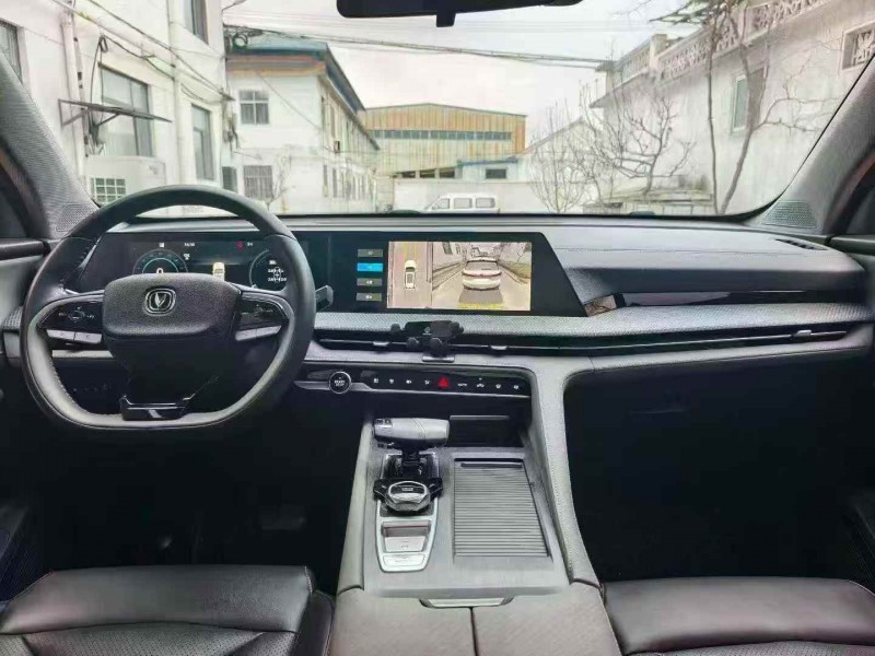 东营23年长安汽车CS758