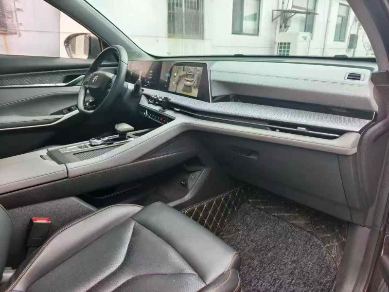 东营23年长安汽车CS759