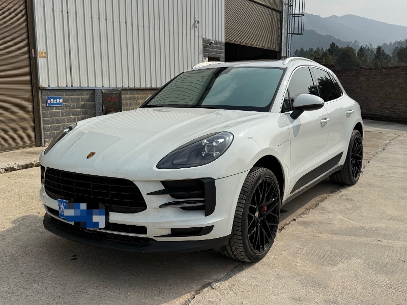岳阳19年保时捷Macan3