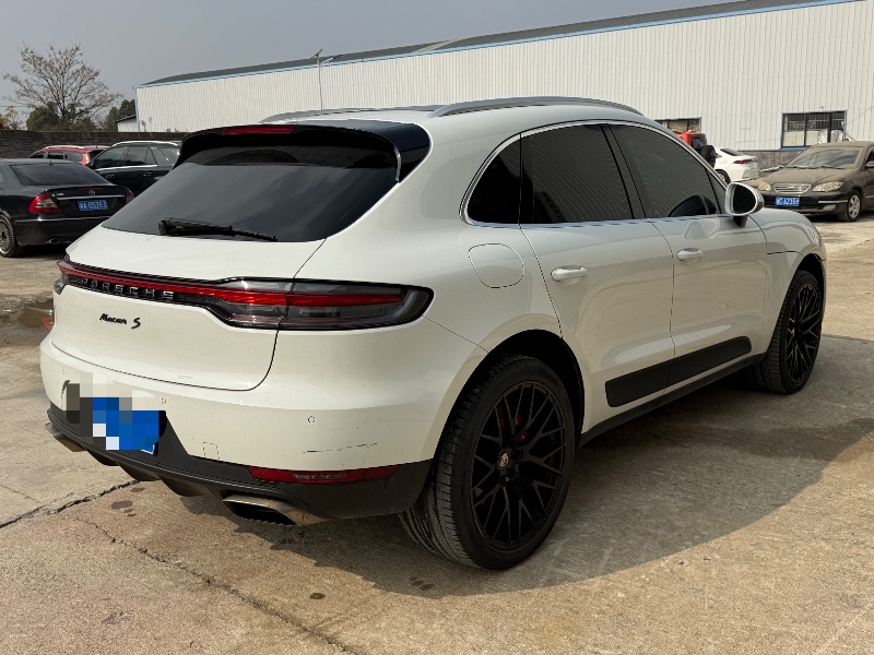 岳阳19年保时捷Macan5