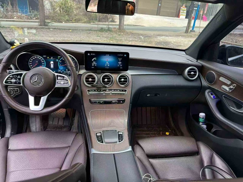 张家界22年奔驰GLC3