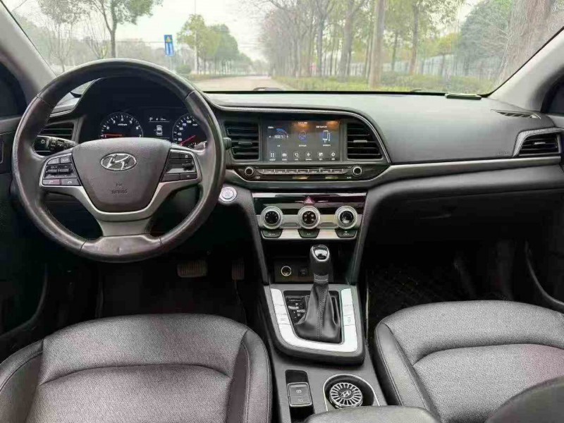 长沙20年现代领动4