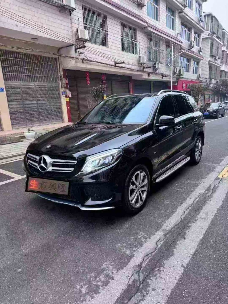 张家界18年奔驰GLE2