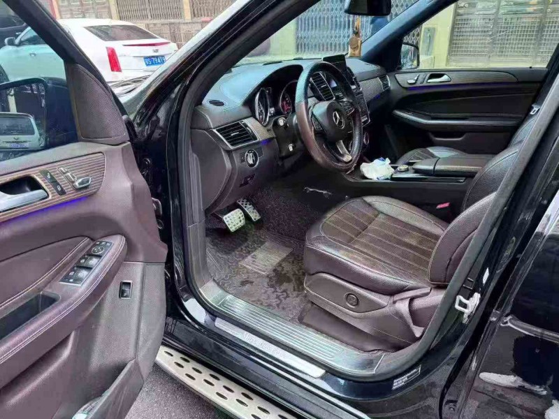 张家界18年奔驰GLE4