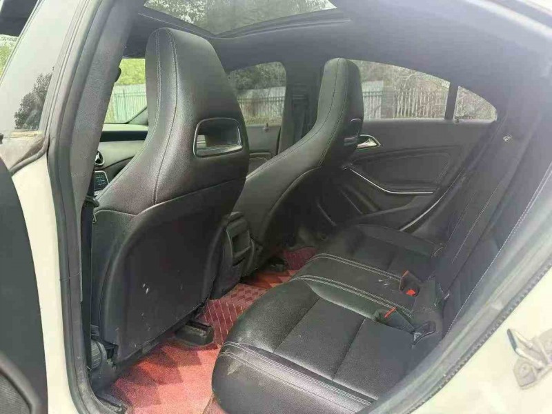 株洲19年奔驰CLA9