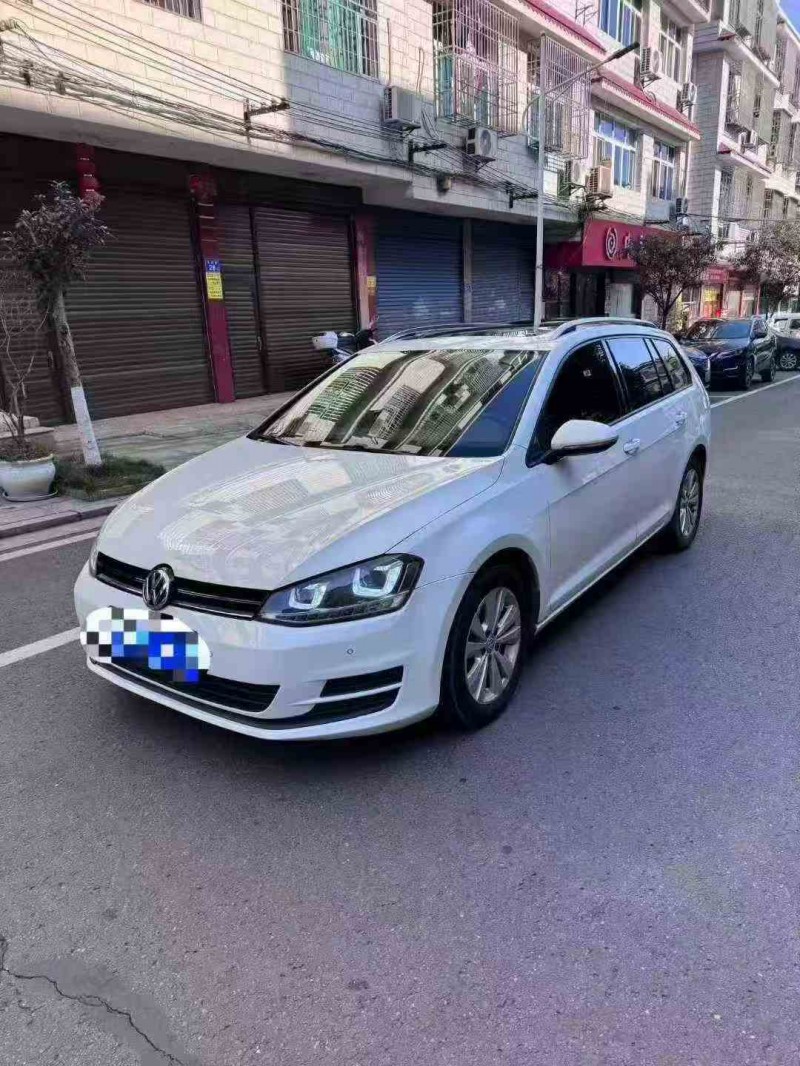 张家界16年大众高尔夫3