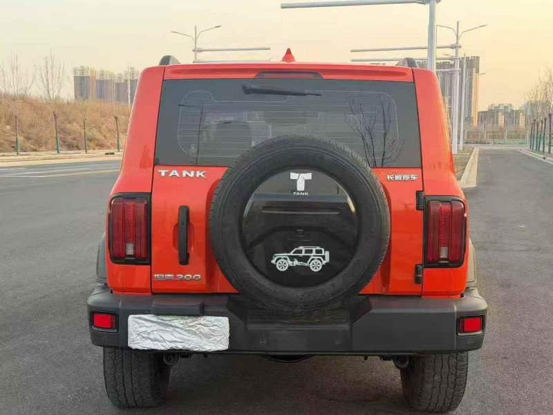 张家口23年长城汽车坦克9