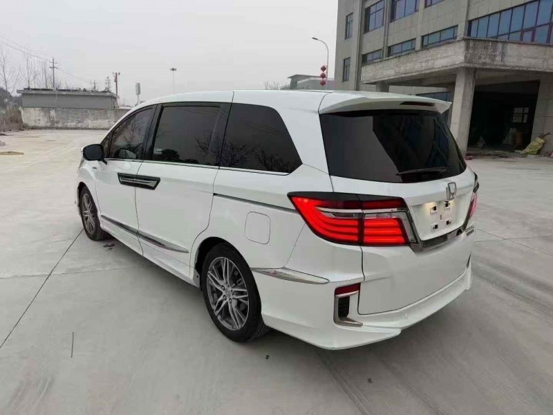 无锡21年本田艾力绅9