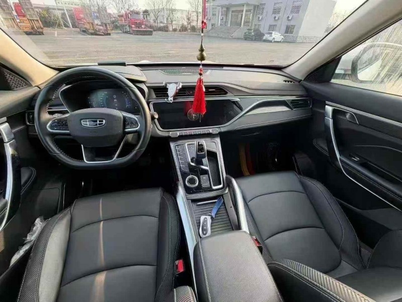 南通21年吉利博越4