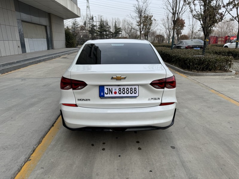 济宁23年雪佛兰科鲁泽9