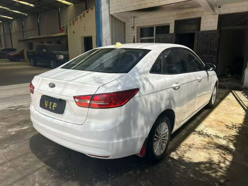 兰州18年福特福睿斯5