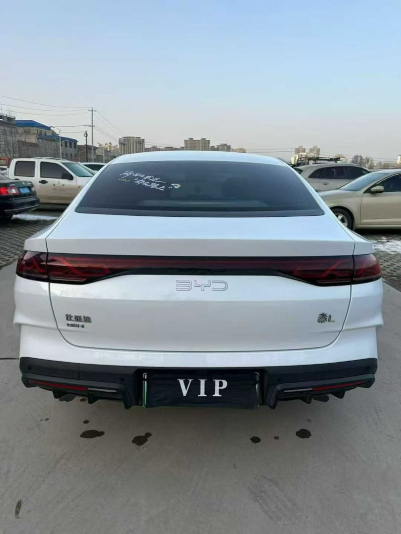 兰州25年比亚迪秦5