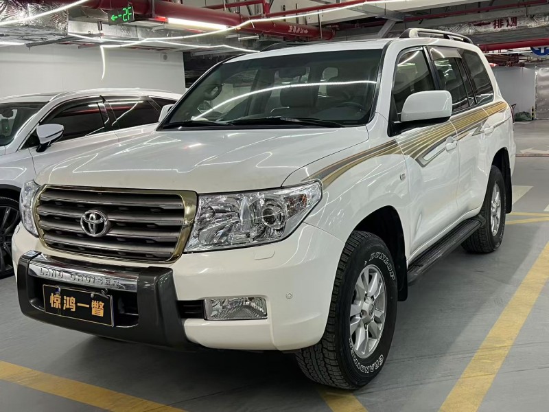 深圳10年丰田兰德酷路泽3