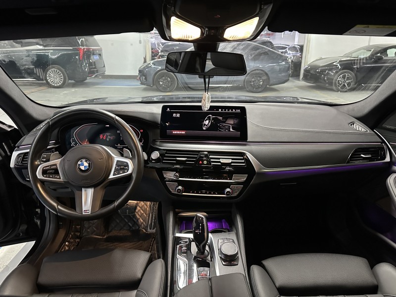 深圳22年宝马5系5