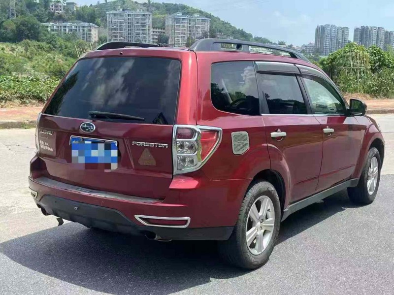 三明12年斯巴鲁森林人8