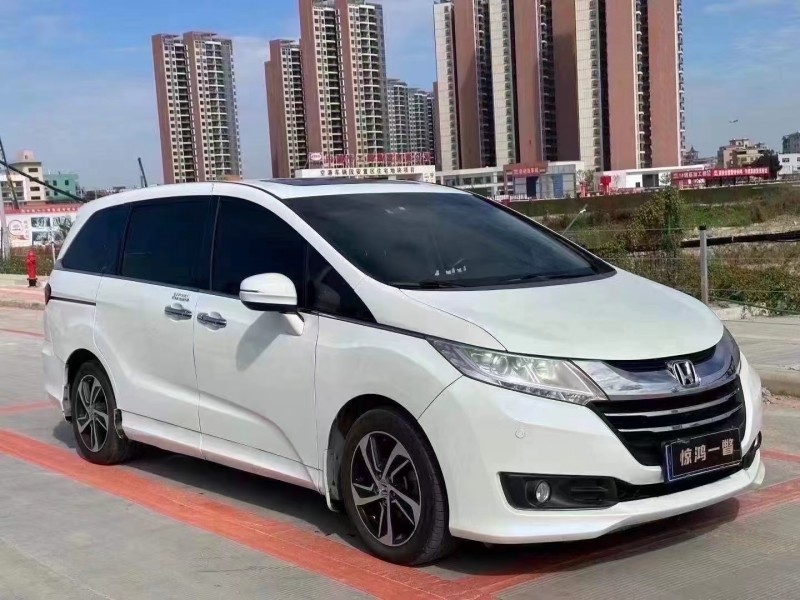 广州17年本田奥德赛2