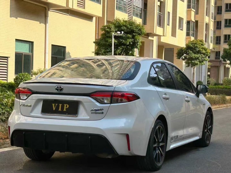 东莞23年丰田雷凌8