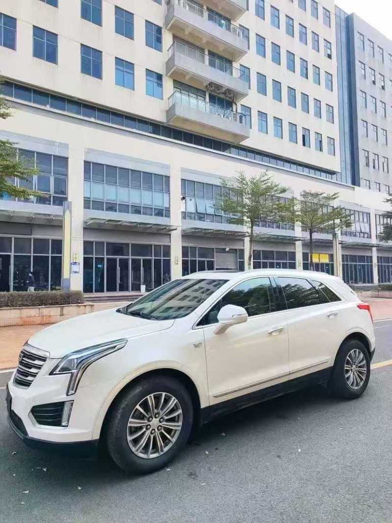 东莞18年凯迪拉克XT52