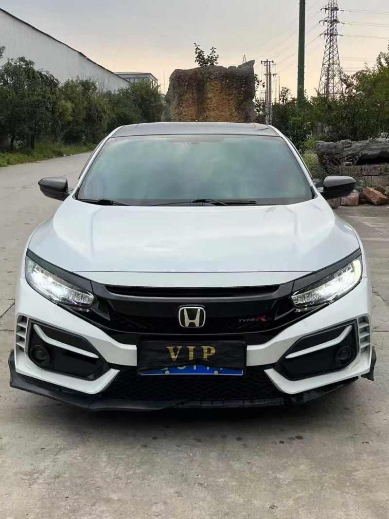 广州22年本田思域1