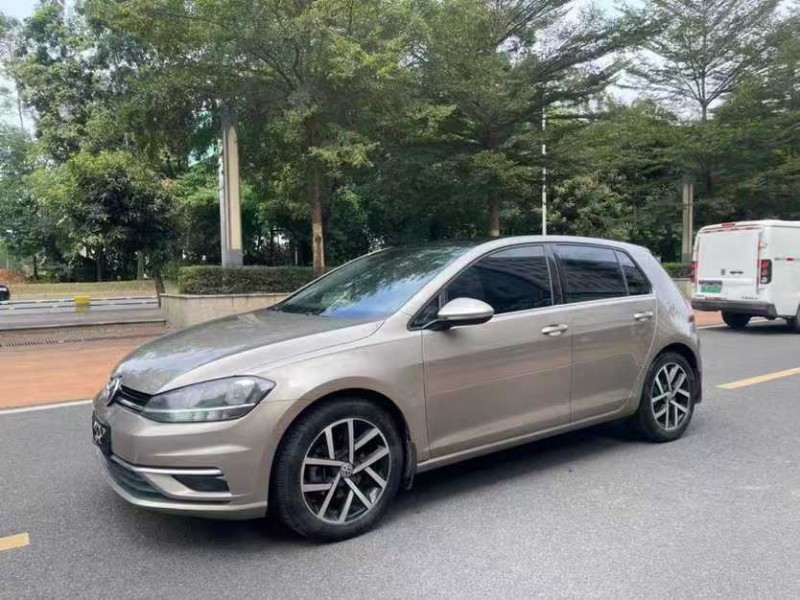 东莞18年大众高尔夫3