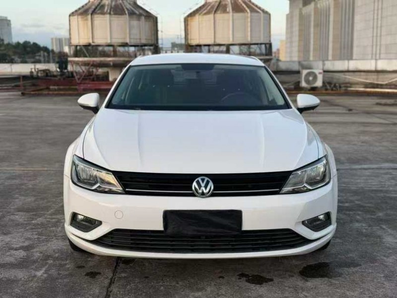 东莞16年大众凌渡1