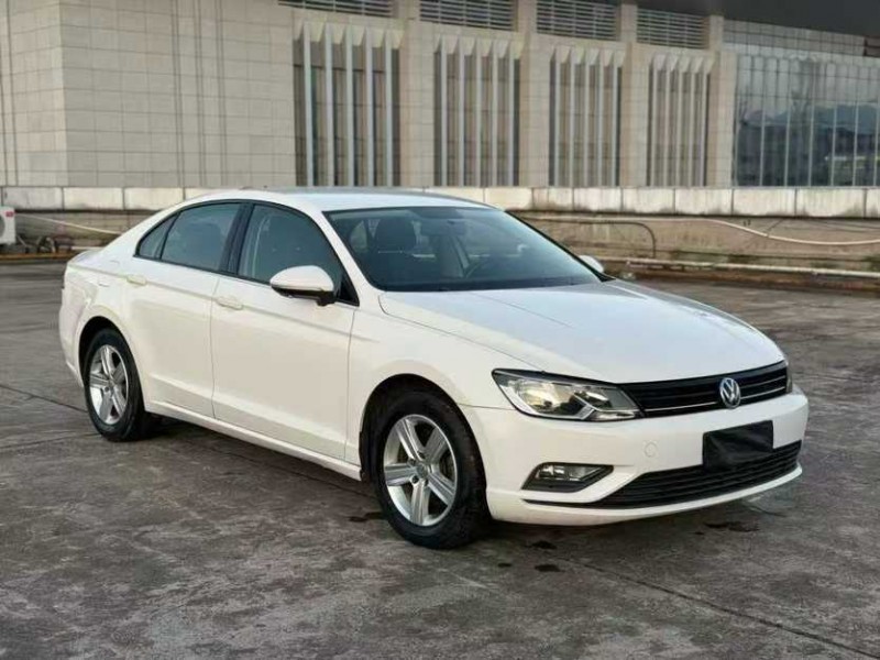 东莞16年大众凌渡2