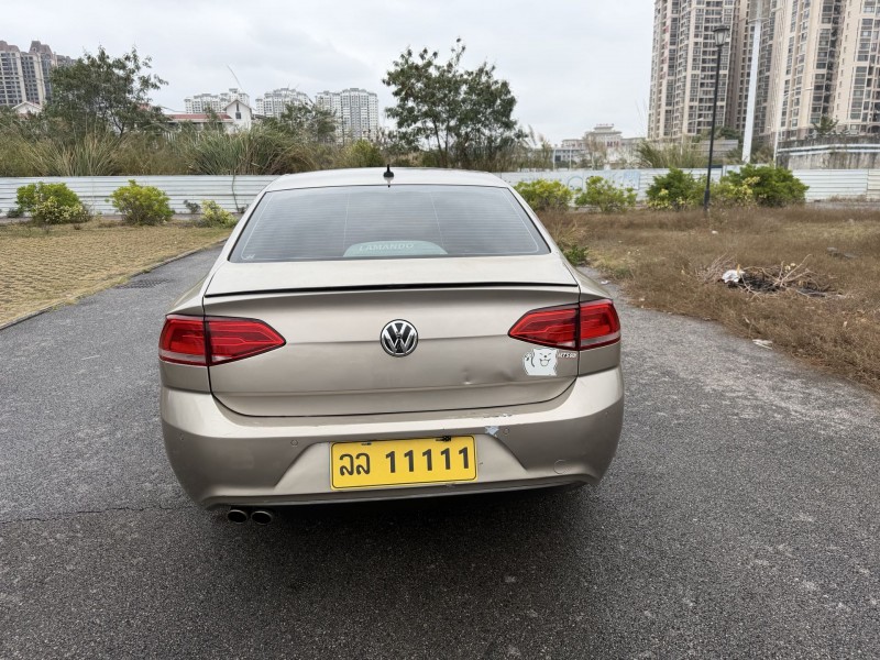 南宁15年大众凌渡8