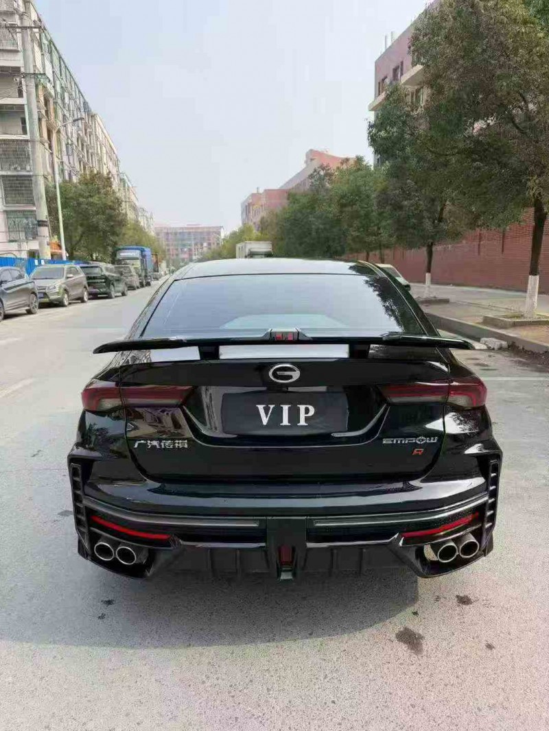 张家界24年传祺影豹9