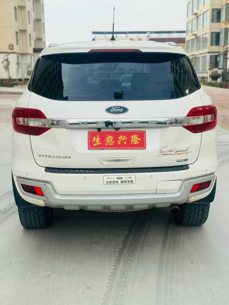 鹤壁18年福特撼路者5