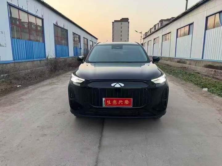 鹤壁25年奇瑞风云1