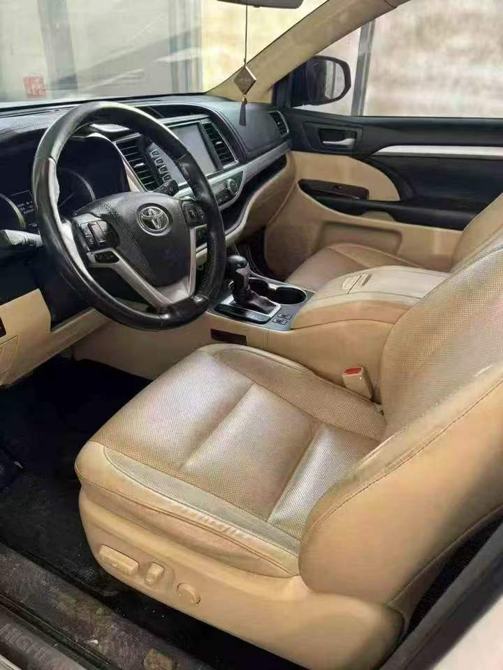 鹤壁19年丰田汉兰达8