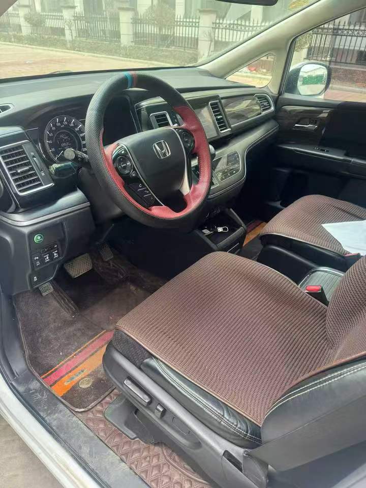 鹤壁18年本田艾力绅8