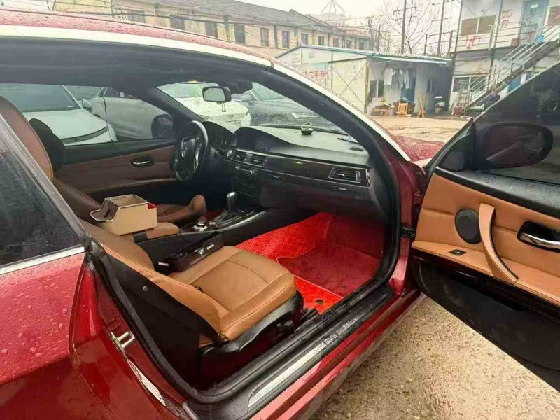 张家界12年宝马3系5