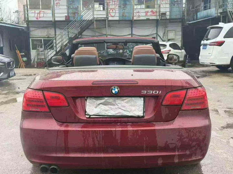 张家界12年宝马3系9