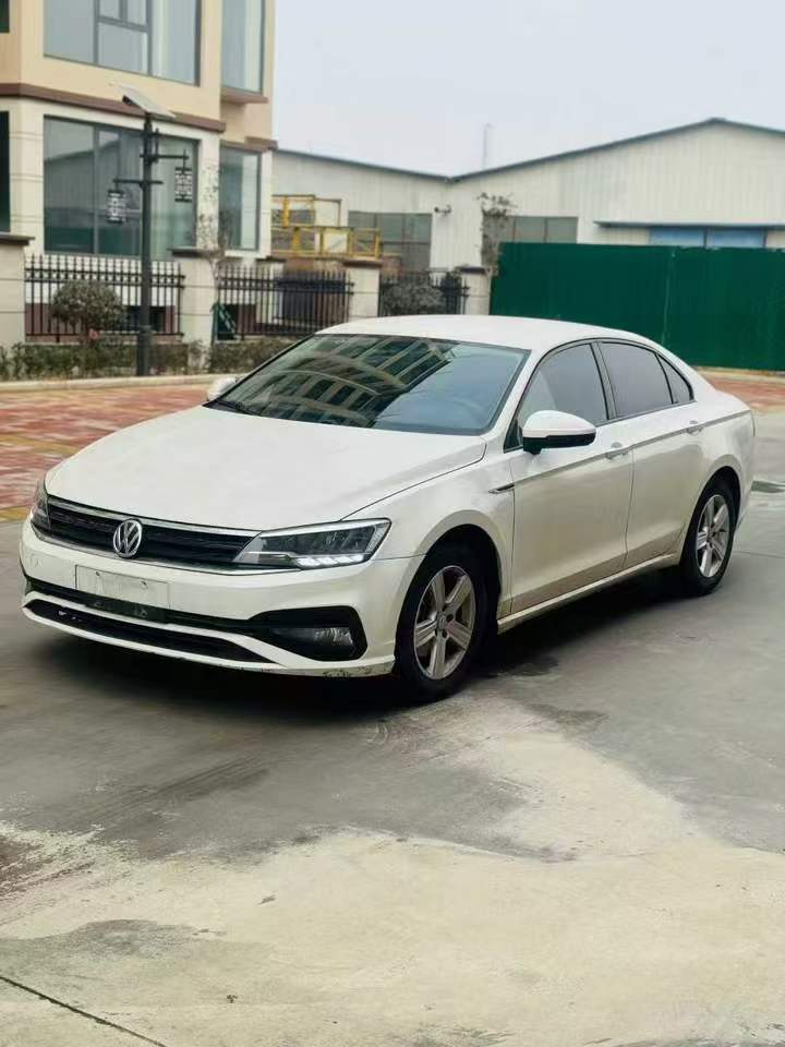 鹤壁22年大众凌渡3