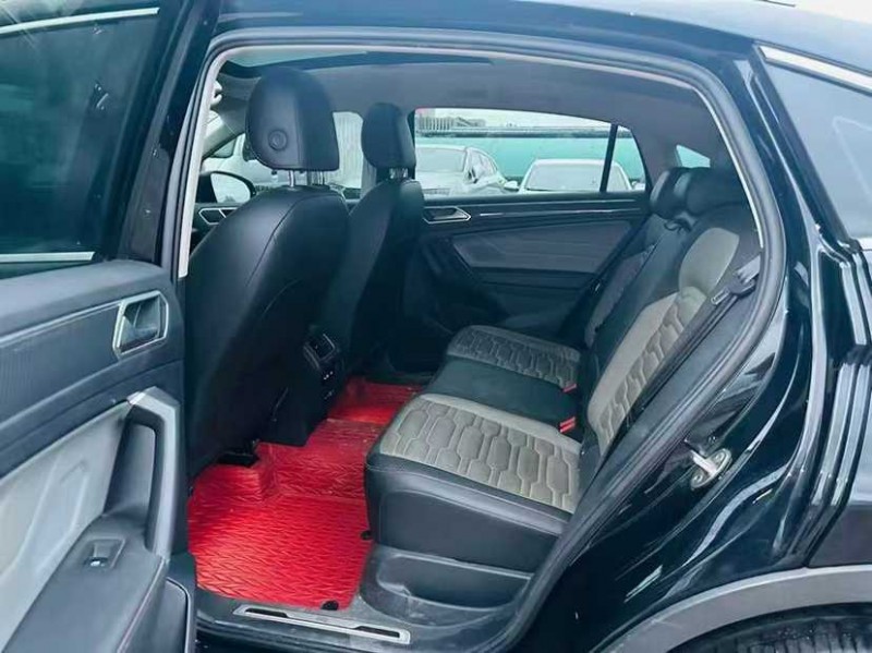 东莞22年大众途观5