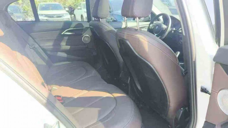 邵阳23年宝马6系3