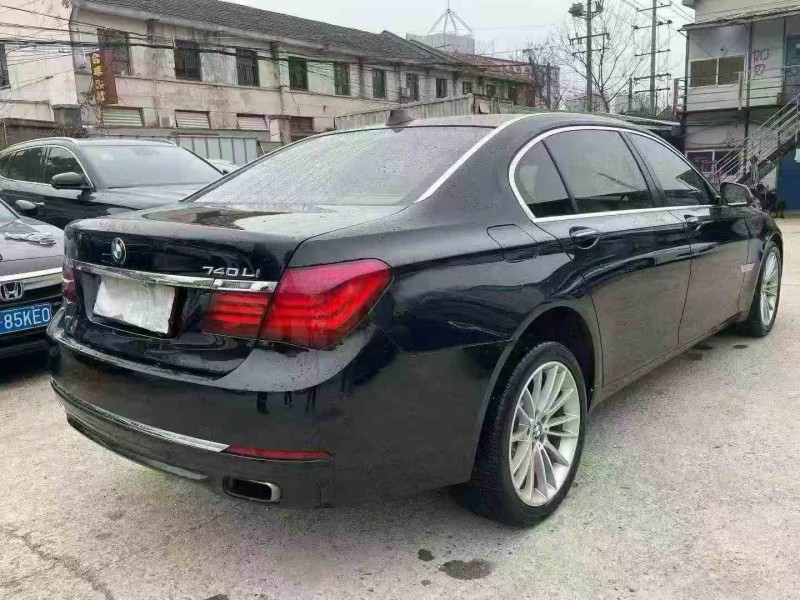 岳阳14年宝马7系8